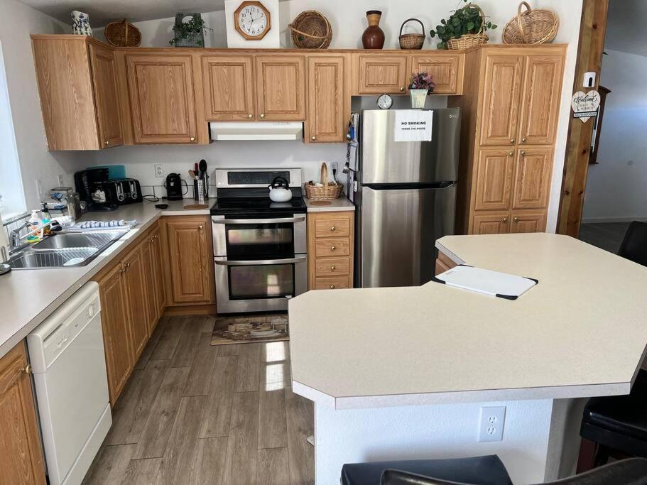 Death Valley/Prairiefire 3Bd/2Ba Home W/ Kitchen Парамп Экстерьер фото