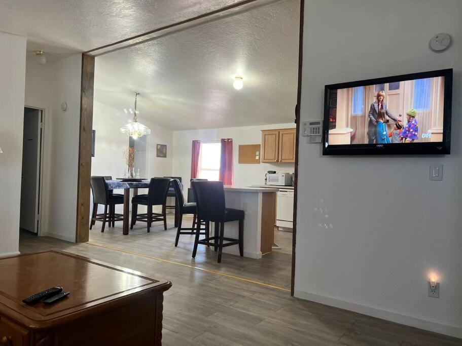 Death Valley/Prairiefire 3Bd/2Ba Home W/ Kitchen Парамп Экстерьер фото